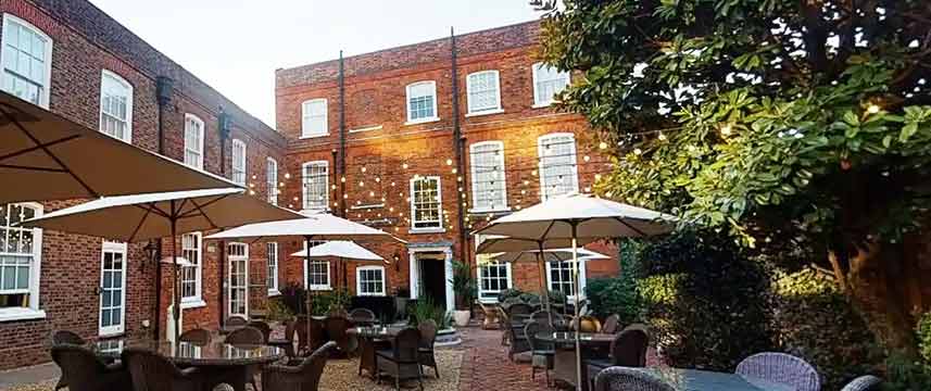 Hotel  Du Vin Winchester Courtyard